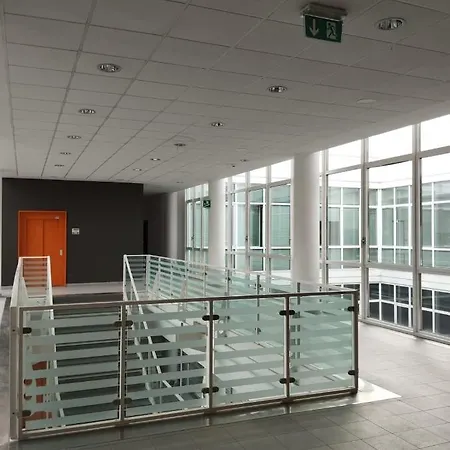 Apartment Llhome Elegante Monolocale Ristrutturato Con Posto Auto Coperto Bologna
