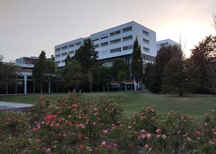 Llhome Elegante Monolocale Ristrutturato Con Posto Auto Coperto Apartament *