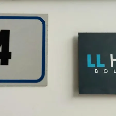 Llhome Elegante Monolocale Ristrutturato Con Posto Auto Coperto *